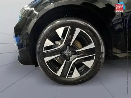 Photo 9 Peugeot 208  1.2 Hybrid 110ch Allure e-DCS6