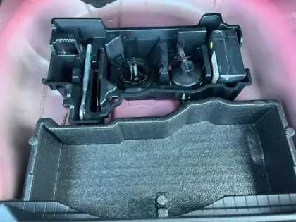 Photo 5 Peugeot 2008  1.2 PureTech 130ch S&S GT EAT8