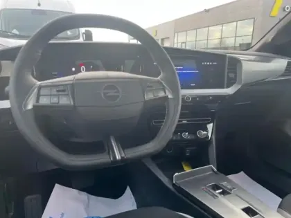 Photo 13 Opel Mokka  1.2 Turbo Hybrid 136ch Edition e-DCT6