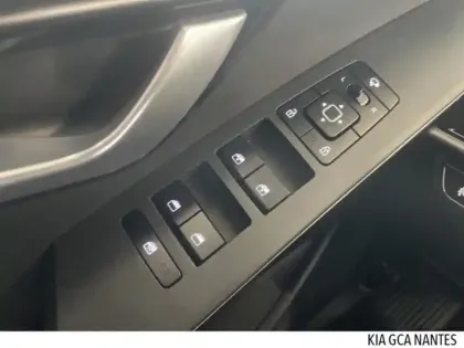 Photo 11 Kia Niro  1.6 GDi 183ch PHEV Active DCT6