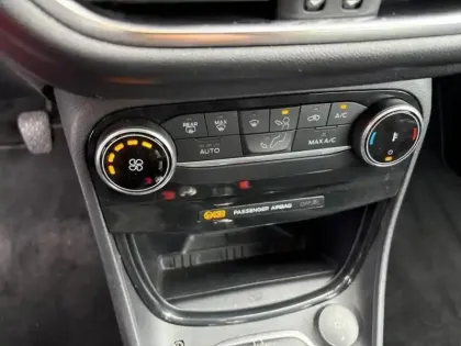 Photo 11 Ford Puma  1.0 Flexifuel 125ch S&S mHEV Titanium Business