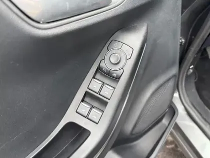 Photo 12 Ford Puma  1.0 Flexifuel 125ch S&S mHEV Titanium Business