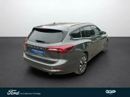 Photo 6 Ford Focus  1.0 Flexifuel mHEV 125ch Titanium X Business