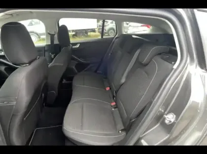 Photo 10 Ford Focus  1.0 Flexifuel mHEV 125ch Titanium X Business