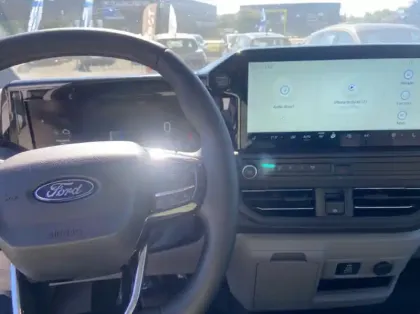 Photo 2 Ford Transit Custom Fg 320 L1H1 2.5 Duratec 232ch Hybride rechargeable Limited CVT