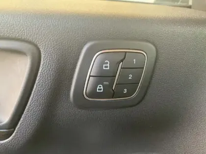 Photo 16 Ford Kuga 2.5 Duratec 225ch PHEV Vignale BVA