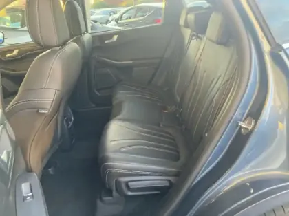 Photo 8 Ford Kuga 2.5 Duratec 225ch PHEV Vignale BVA