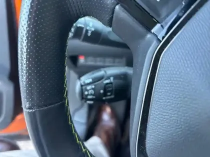 Photo 16 Peugeot 2008  PureTech 130 S&S BVM6 GT