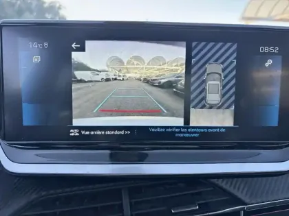 Photo 25 Peugeot 2008  PureTech 130 S&S BVM6 GT