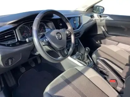 Photo 29 Volkswagen Polo 1.0 TSI 95 S&S BVM5 Copper Line