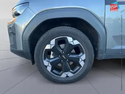 Photo 9 Dacia Bigster  1.2 TCe mild hybrid 140ch Extreme 4x2