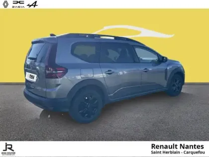 Photo 6 Dacia Jogger  1.6 hybrid 140ch Extreme 5 places