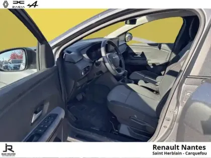 Photo 12 Dacia Jogger  1.6 hybrid 140ch Extreme 5 places