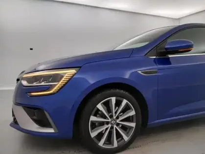 Photo 17 Renault Megane IV BERLINE TCe 140 EDC FAP - 20 R.S. Line