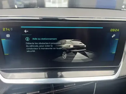 Photo 23 Peugeot 208 II Electrique Allure