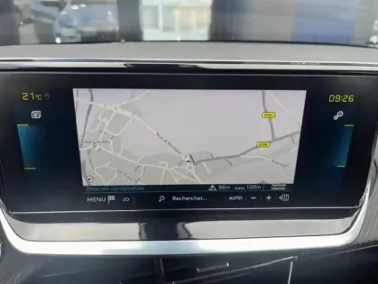 Photo 4 Peugeot 208 II Electrique Allure