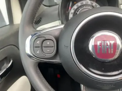 Photo 10 Fiat 500c II Hybrid 1.0 BSG 70 ch Dolcevita