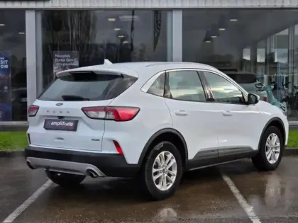 Photo 4 Ford Kuga  2.5 Duratec 190ch FHEV E85 Titanium BVA