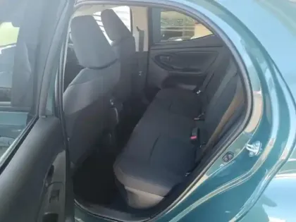 Photo 10 Toyota Yaris  116h Design 5p MY25