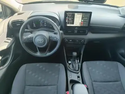 Photo 12 Toyota Yaris  116h Design 5p MY25