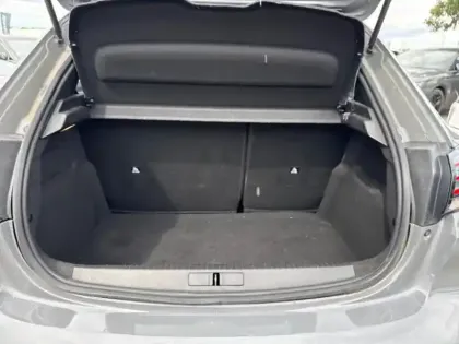 Photo 6 Peugeot 208  1.2 PureTech 100ch S&S Allure