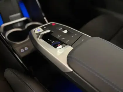 Photo 9 BMW X2  i eDrive20 204ch M Sport