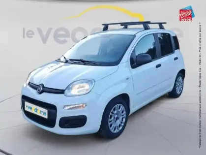 Photo 15 Fiat Panda  1.0 70ch BSG S&S City Cross Elysia Euro6D