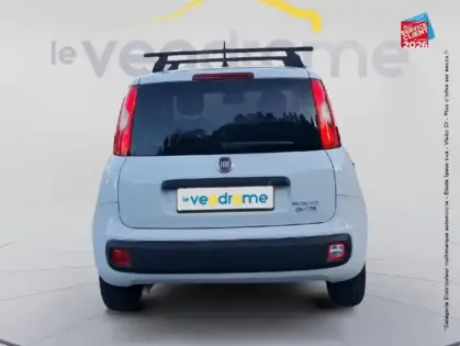 Photo 21 Fiat Panda  1.0 70ch BSG S&S City Cross Elysia Euro6D