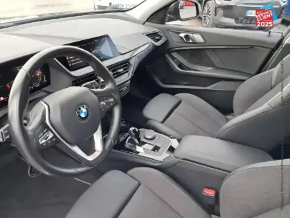 Photo 14 BMW Serie 1 Série 1 118d 150ch Edition Sport GPS Camera