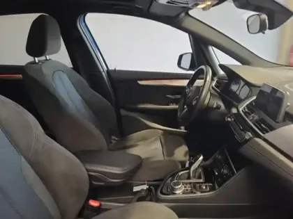 Photo 9 BMW Serie 2 Série 2 ActiveTourer 218dA 150ch M Sport