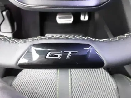 Photo 40 Peugeot 208  Hybrid 110 e-DCS6