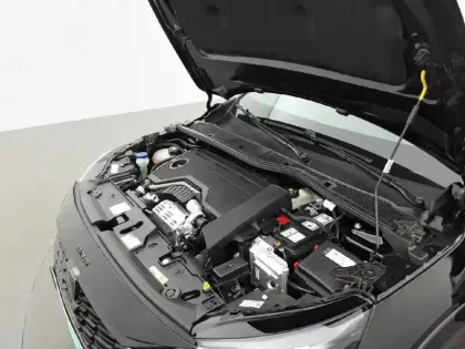 Photo 35 Peugeot 208  Hybrid 110 e-DCS6