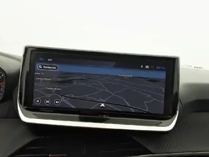 Photo 20 Peugeot 208  PureTech 75 S&S BVM5