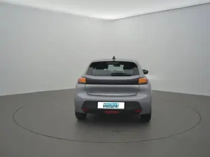 Photo 28 Peugeot 208  PureTech 75 S&S BVM5