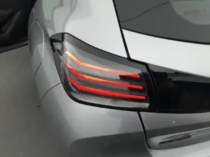 Photo 40 Peugeot 208  PureTech 75 S&S BVM5