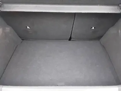 Photo 29 Peugeot 208  PureTech 75 S&S BVM5