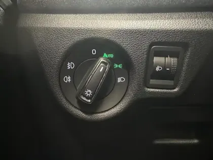 Photo 17 Skoda Kamiq  1.0 TSI Evo 2 116 ch DSG7