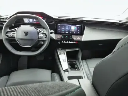 Photo 7 Peugeot 408  Hybrid 136 e-DCS6