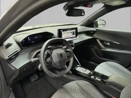 Photo 28 Peugeot 2008  Hybrid 145 e-DCS6