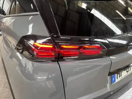 Photo 37 Peugeot 2008  Hybrid 145 e-DCS6