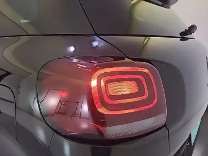 Photo 18 Citroën C3 Aircross  BlueHDi 110 S&S BVM6