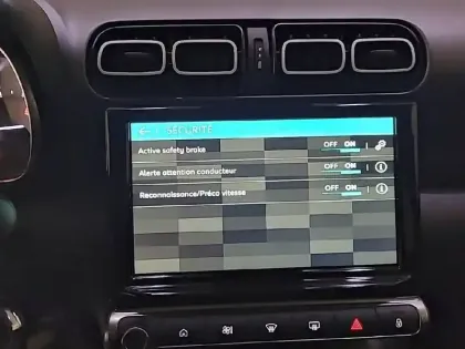 Photo 21 Citroën C3 Aircross  BlueHDi 110 S&S BVM6