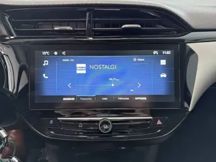 Photo 17 Opel Corsa  1.2 Turbo Hybrid 110 ch e-DCT6