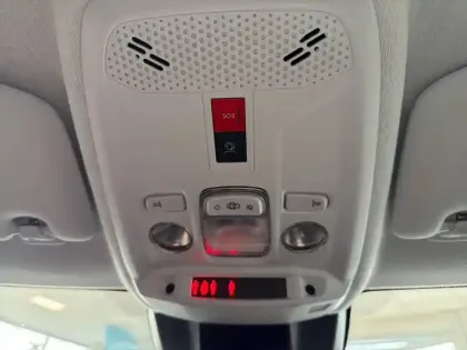 Photo 20 Opel Corsa  1.2 Turbo Hybrid 110 ch e-DCT6