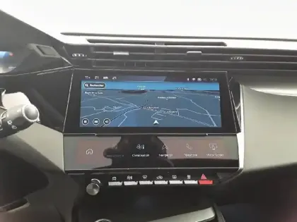 Photo 14 Peugeot 308  PureTech 130ch S&S EAT8