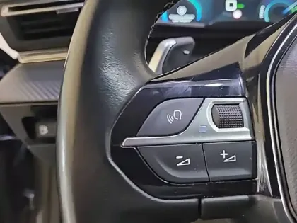 Photo 28 Peugeot 508  SW Hybrid 225 e-EAT8