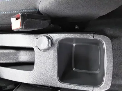 Photo 39 Citroën C3  Turbo 100 ch BVM6