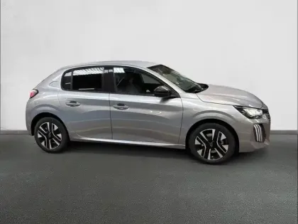 Photo 23 Peugeot 208  Hybrid 110 e-DCS6