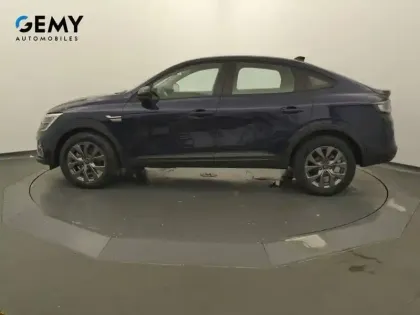 Photo 18 Renault Arkana  E-Tech full hybrid 145 GSR2