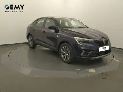 Photo 25 Renault Arkana  E-Tech full hybrid 145 GSR2